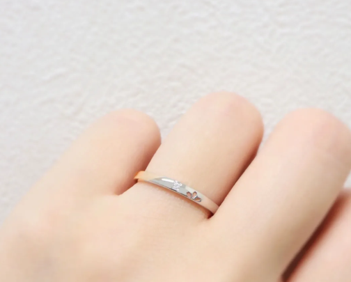 結婚指輪と婚約指輪の相場を比較｜ふたり分の予算目安と費用の考え方を解説